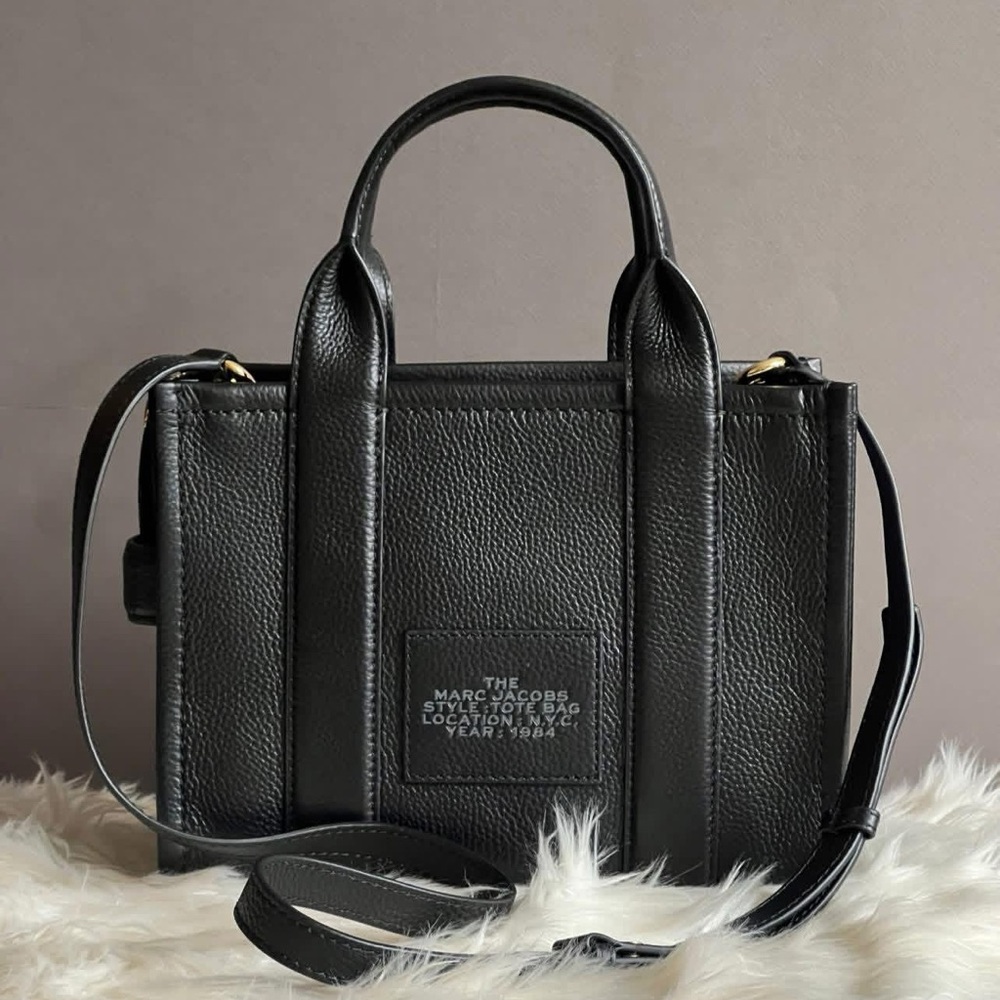 H009L01SP21 - Marc Jacobs The Leather Mini Tote Bag - Picture 7 of 16